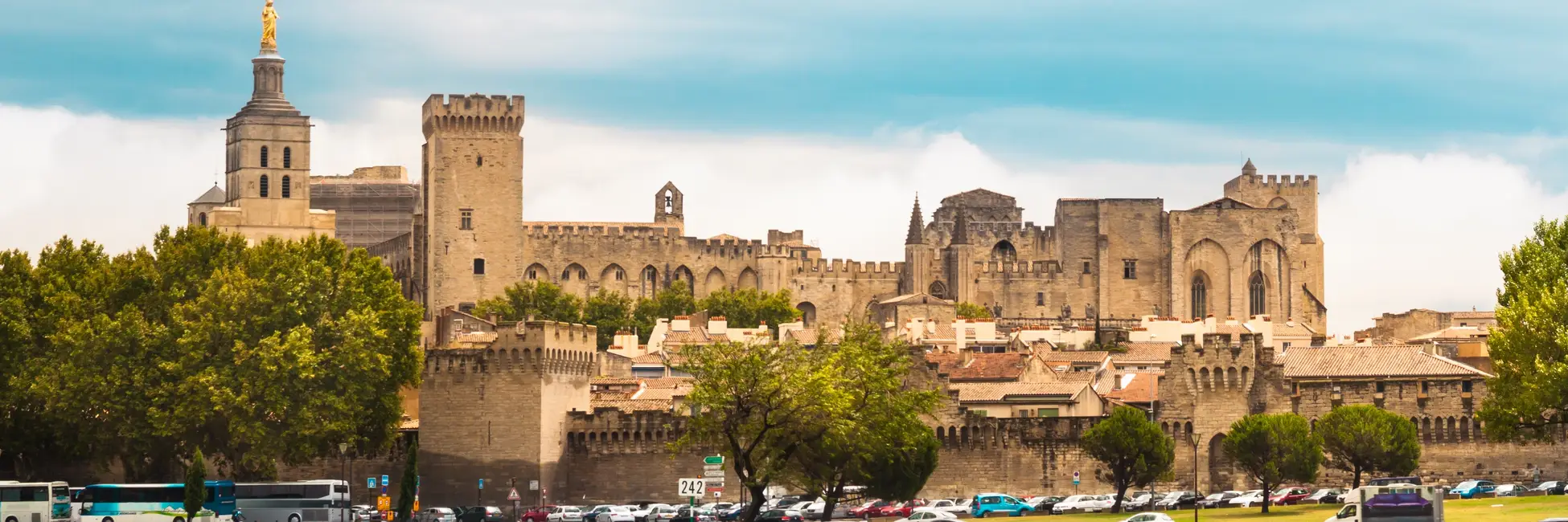 Les forteresses d'Avignon