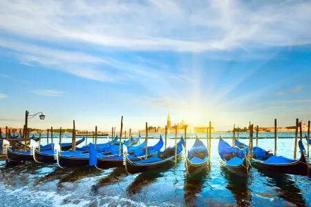 river boat cruise venice