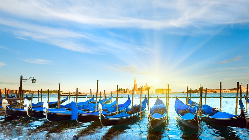 De Venise, la cité des Doges, à Mantoue, bijou de la Renaissance