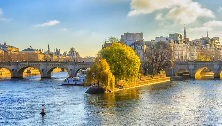 Slider croisière à Paris en espagnol