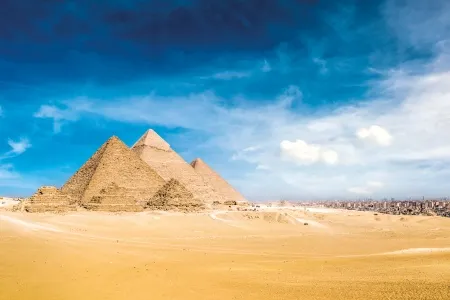 Les pyramides de Gizeh en Egypte 