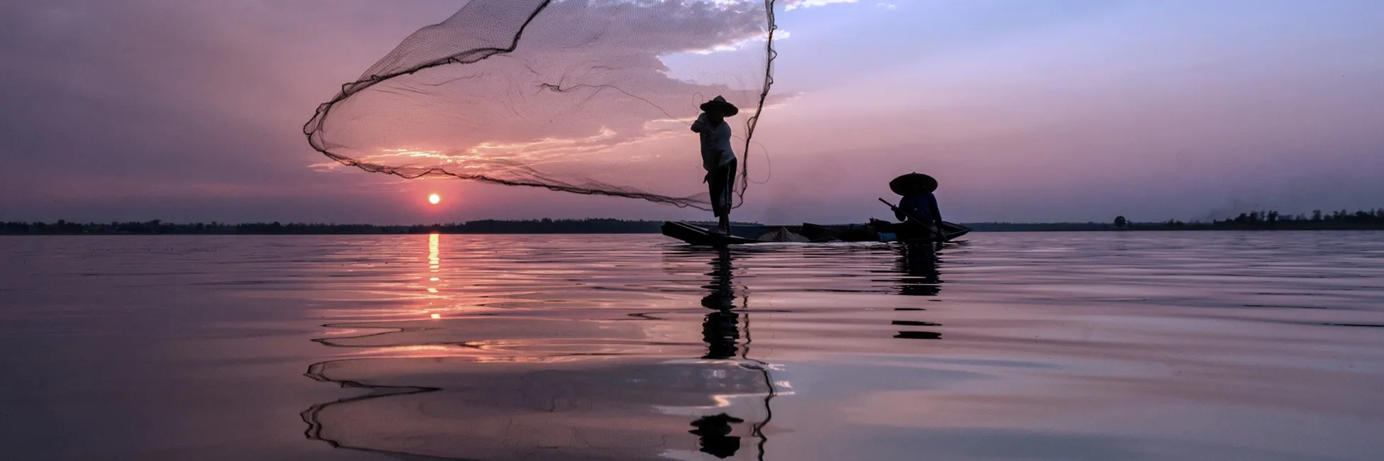 Un coucher du Soleil sur le Mékong au Cambodge 