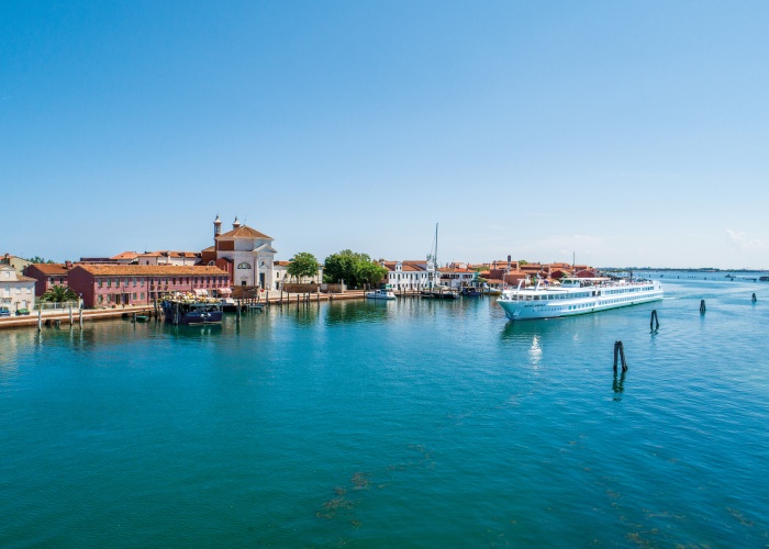 Venise, classique et confidentielle (formule port/port)