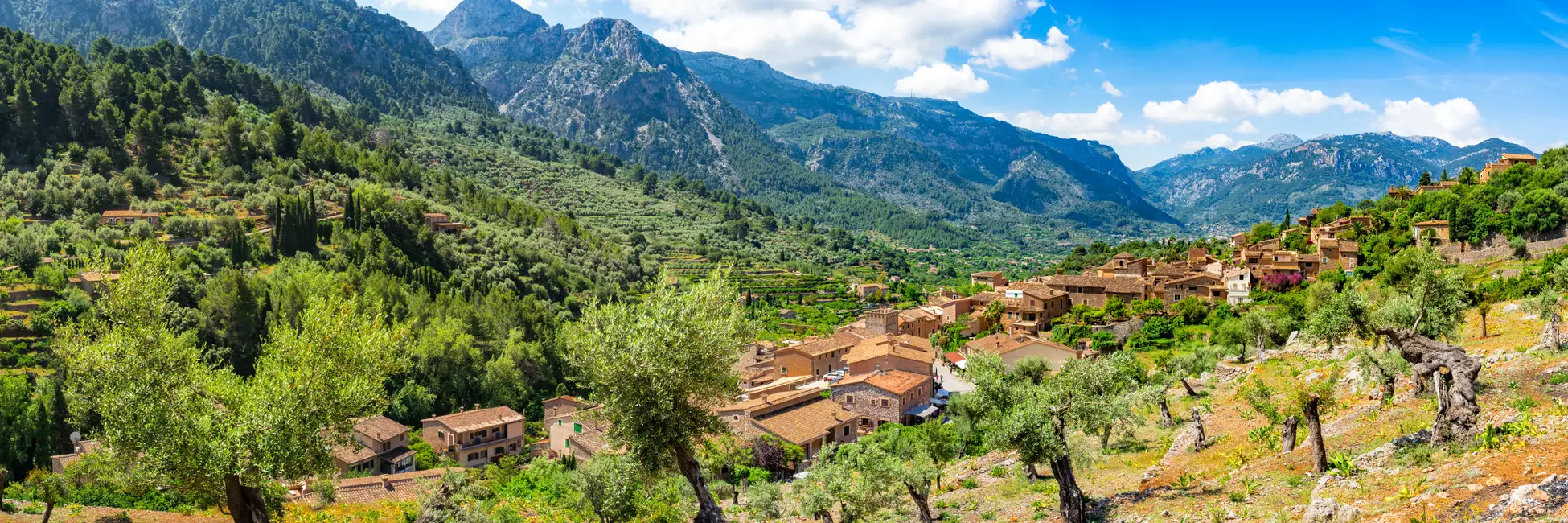 Le village de Fornalutx en Espagne 