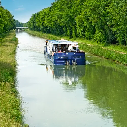 Péniche Jeanine en navigation 