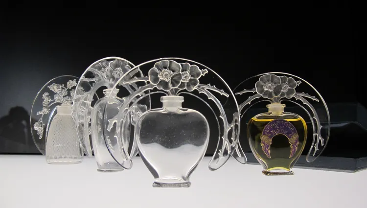 Flacons de parfum du musée Lalique 
