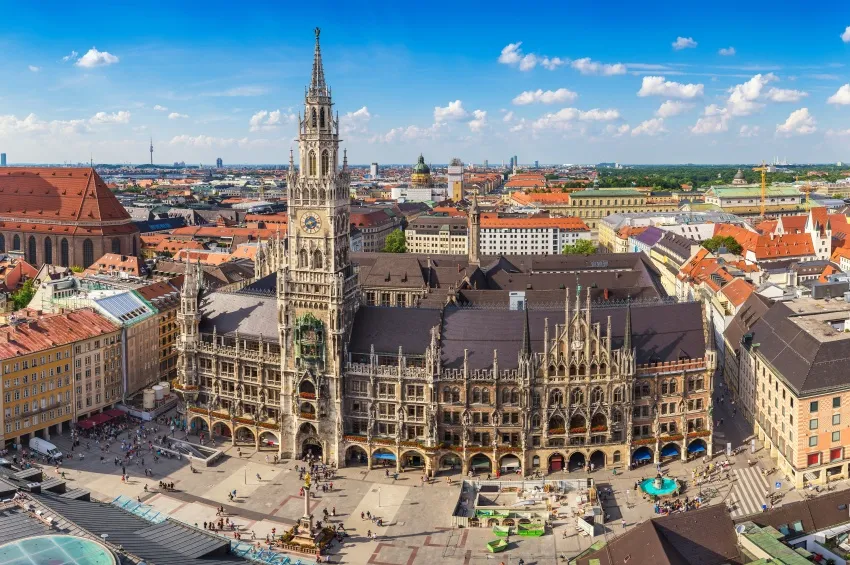 Vue aérienne sur le centre de Munich 