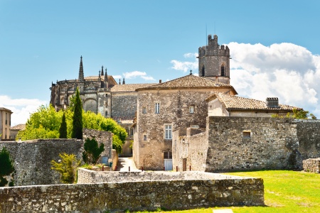 France - Rhône - Lyon - Sud Est et Provence - Avignon - Croisière Festival d'Automne: Histoire, Terroir et Traditions sur le Rhône