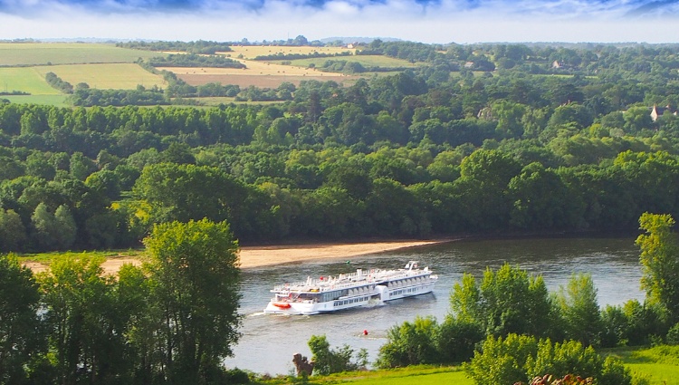  Loire River Cruises 2025 