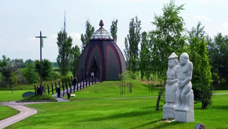 Jardin du parc d'Opusztaszer 