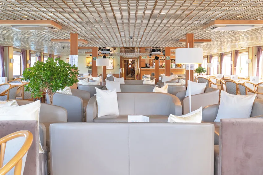 Lounge bar of the ship La Belle de Cadix