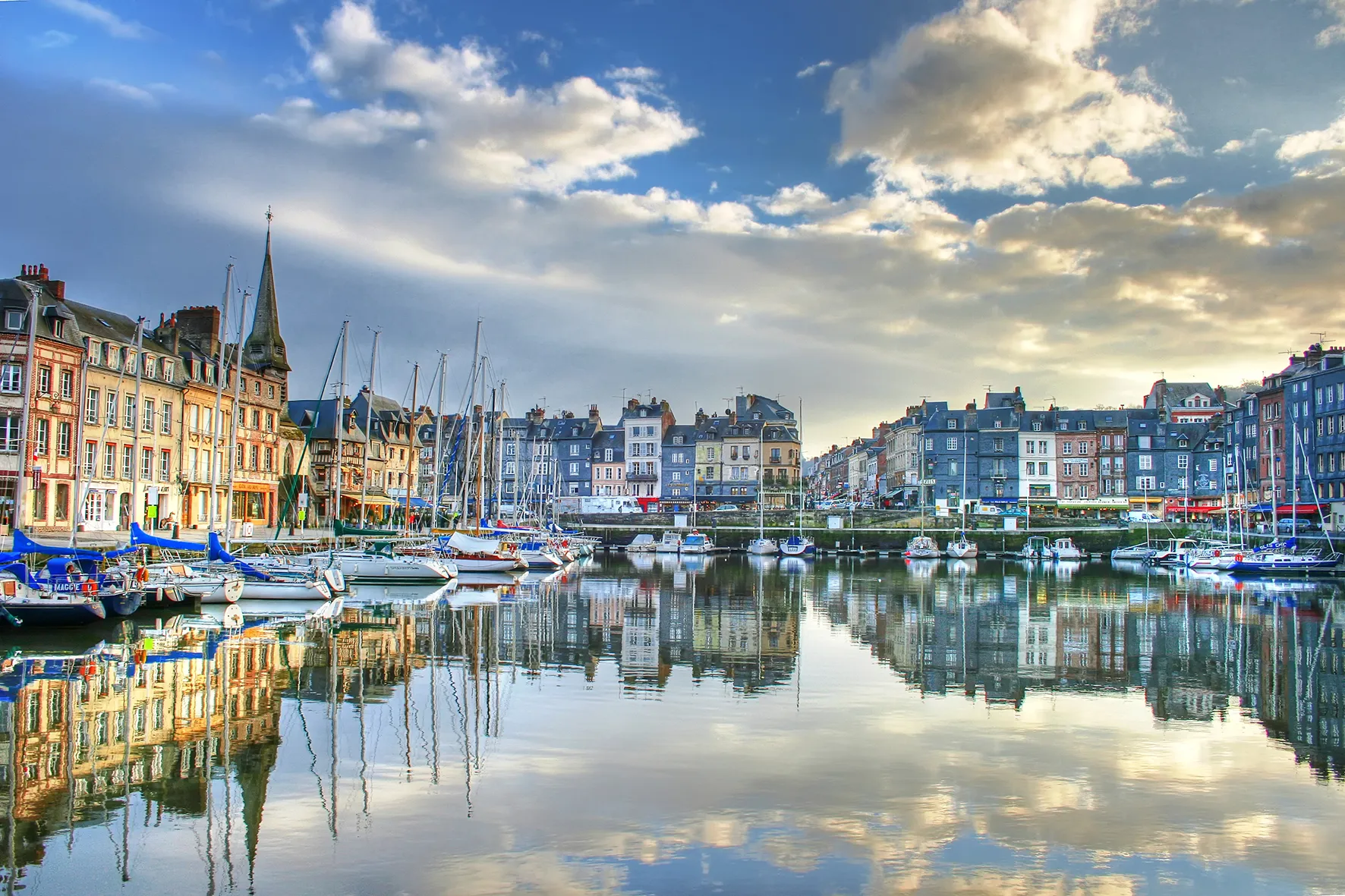 Dans le port de Honfleur 