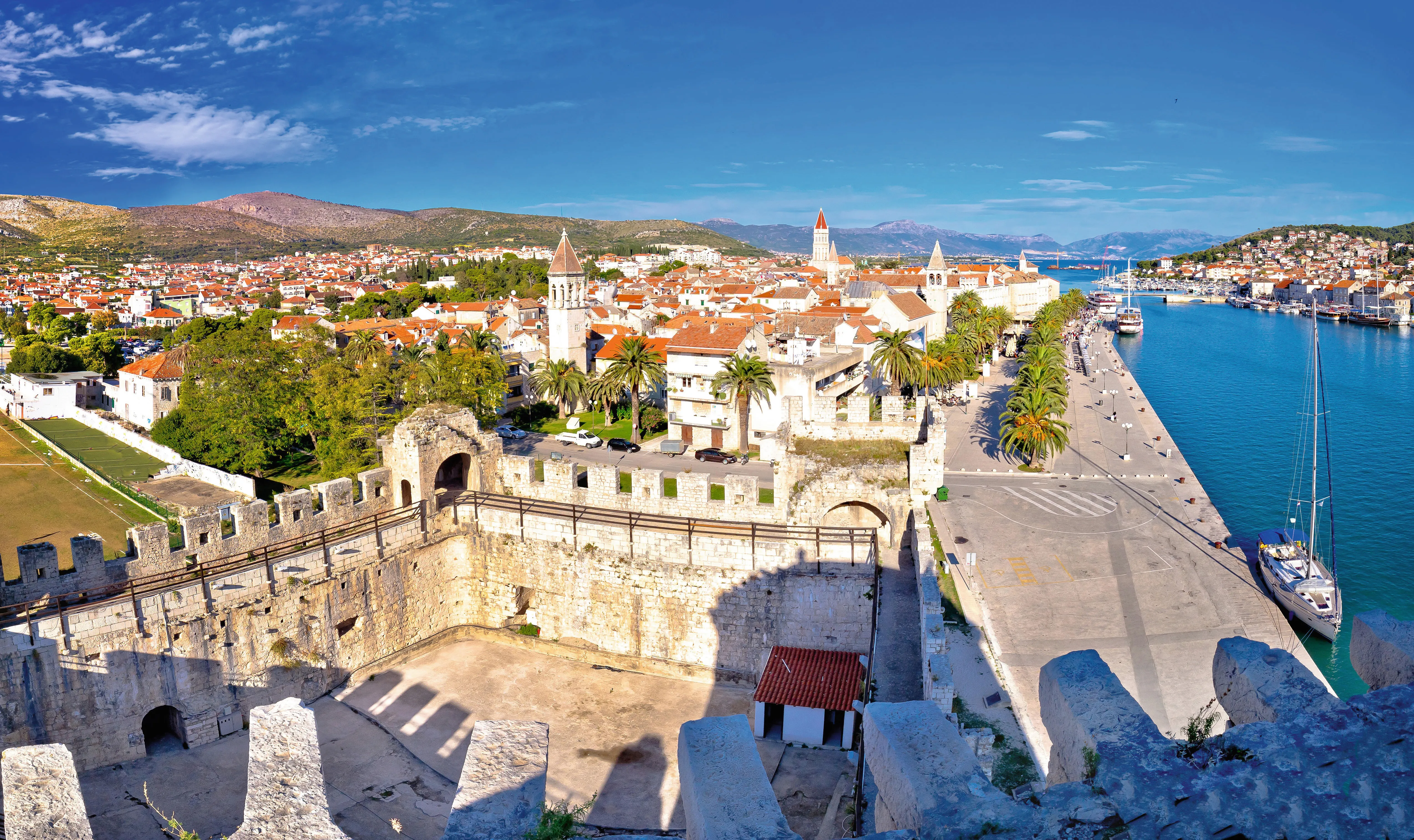 Prise de vue sur la ville de Trogir 