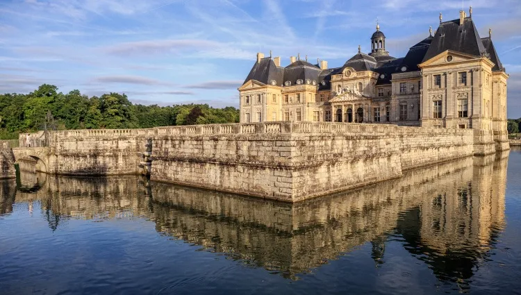 Vue sur le château Vaux-le-Vicomte  