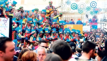 SVC_PP - La Andalucía auténtica: El Carnaval de Cádiz Arquitectura, tradiciones, pueblos blancos y especialidades culinarias