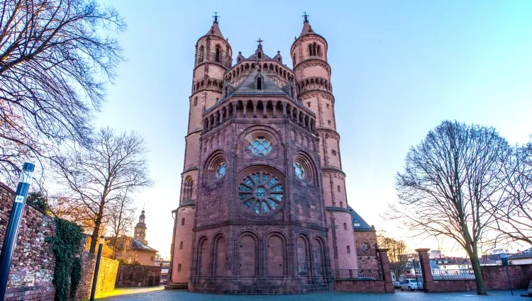 Vue d'ensemble sur la Cathédrale de Worms 