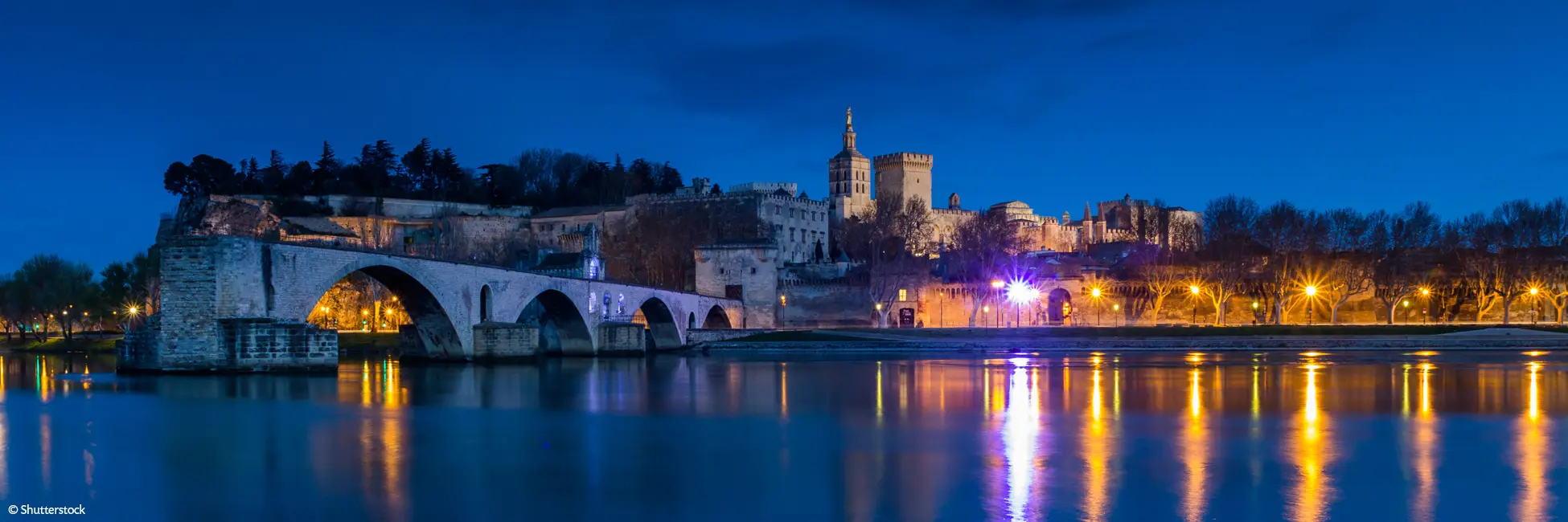 Slider Avignon de nuit 