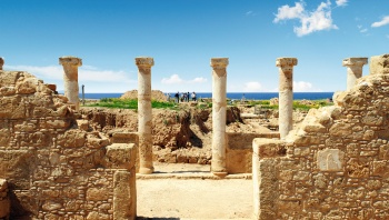 ATK_PP - Siguiendo los pasos de los dioses del Olimpo de Atenas, ciudad antigua en Chipre, la isla de Afrodita