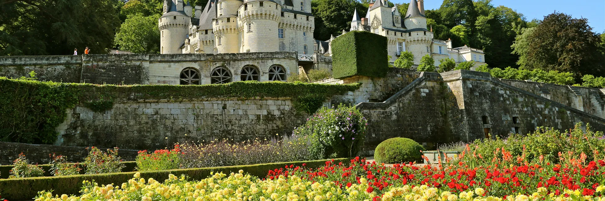 Vue des jardins du château d'Ussé 