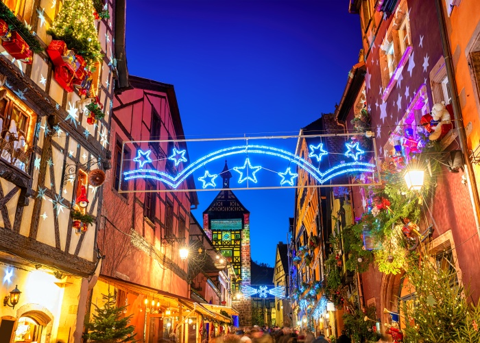 Féerie des marchés de Noël en Suisse et en Alsace au fil du Rhin (formule port/port)