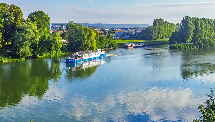 riverboat cruise companies in europe