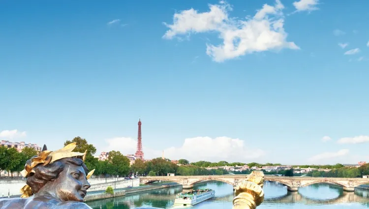 Vue d'un pont parisien 