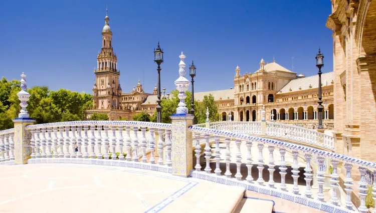 Somptueuse Plaza de España à Séville 