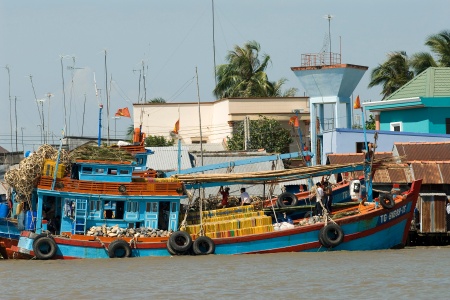 De los Templos de Angkor al Delta del Mekong, Las ciudades imperiales - 1R9_PP