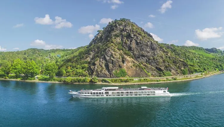 Le MS Lafayette près du rocher Lorelei 