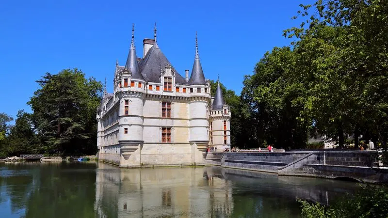 The Loire Valley Châteaux