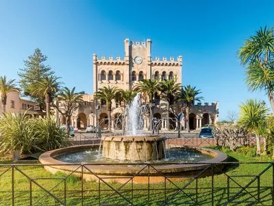 Image alt text not provided.