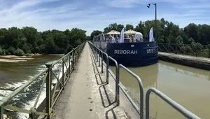 Barge cruises special offers
