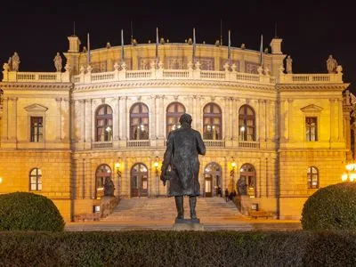 Image alt text not provided.