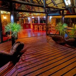  https://images.croisieurope.com/media/1ece8e50-e82f-492e-80f6-726c8b71030d/5/entree-nuit-kaza-lodge-namibie-afrique-lou-coetzer-lou-coetzer 