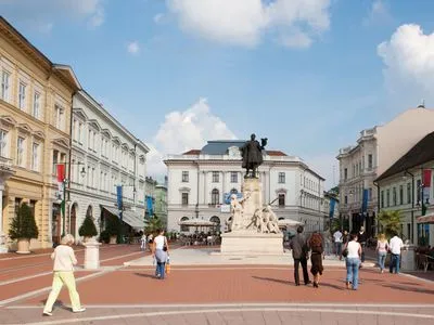 Image alt text not provided.