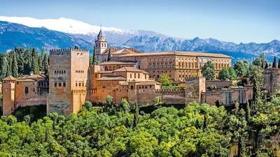 Séville, berceau de l'Andalousie, Huelva, sur les pas de Christophe Colomb et le charme typique de Cadix (formule port/port)