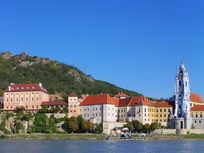 Image alt text not provided.