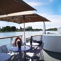 https://images.croisieurope.com/medias/2a637c8b-7548-4d66-ae74-e880ee28c3f6/R16_9/400x225