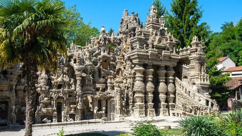 Palais Idéal du Facteur Cheval