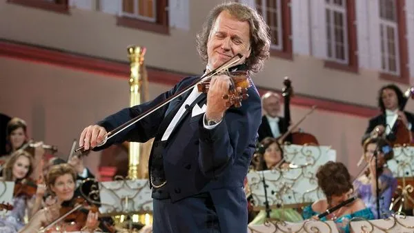Le Danube s’anime sous la baguette d’André Rieu