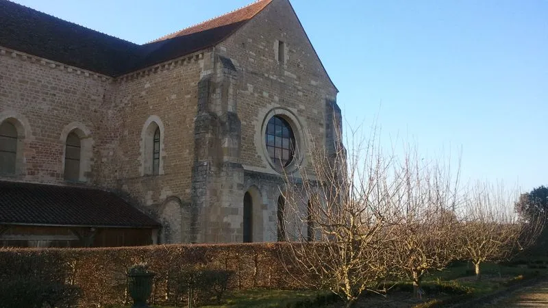 De abdij van Fontmorigny en Apremont sur Allier