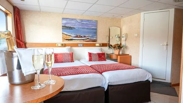 Image alt text not provided.