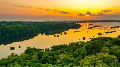 Along the Amazon and the Rio Negro, An Exclusive Cruise through Pristine and Hidden Nature (port-to-port cruise)