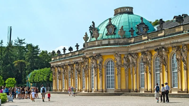 Visite du Palais de Sans-souci