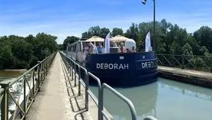 Barge cruises special offers