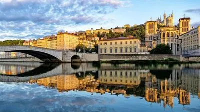 Image alt text not provided.