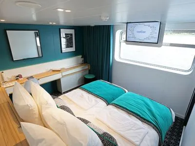 Image alt text not provided.