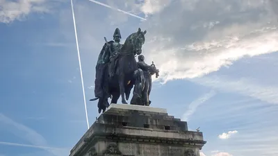 Image alt text not provided.