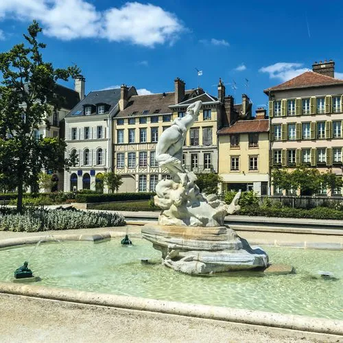 Troyes
