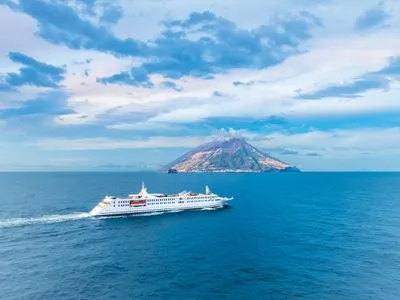 COASTAL CRUISES